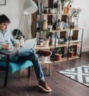 millennial-laptop-home